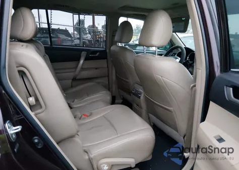 2011 Toyota Highlander Se V6 из США, поврежденный, VIN 5TDBK3EH6BS082609